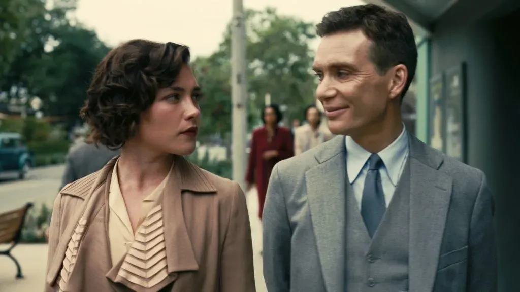 Florence Pugh and Cillian Murphy in Oppenheimer.