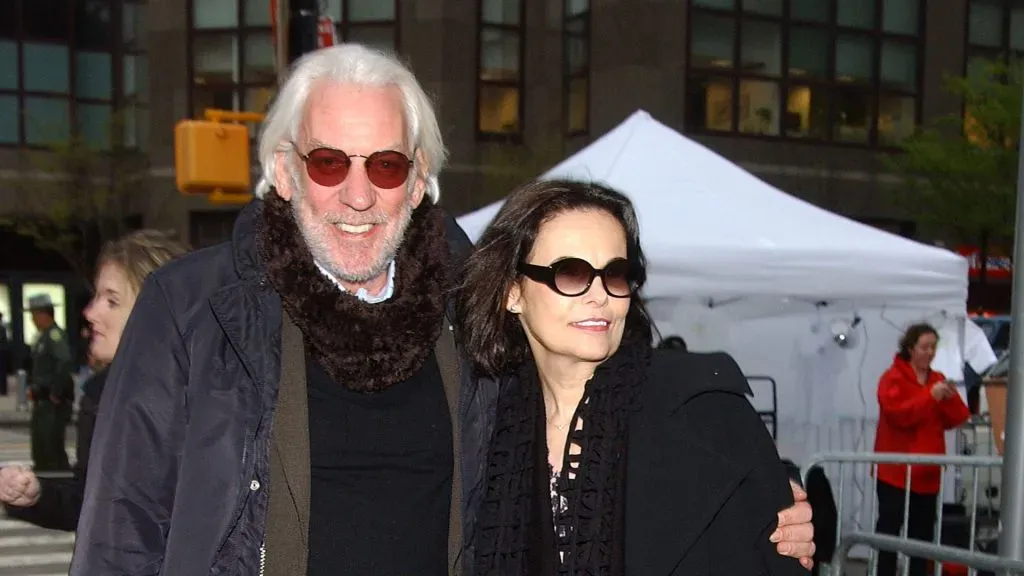 Donald Sutherland and wife