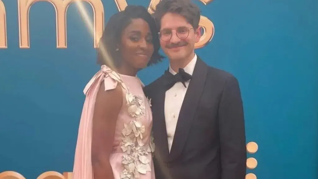 Ayo Edebiri and Colin Burgess at the 2023 Emmys. (Source: @colinburgers)