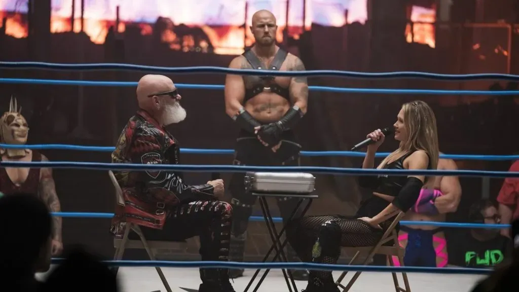 Mike O'Malley, Kelli Berglund