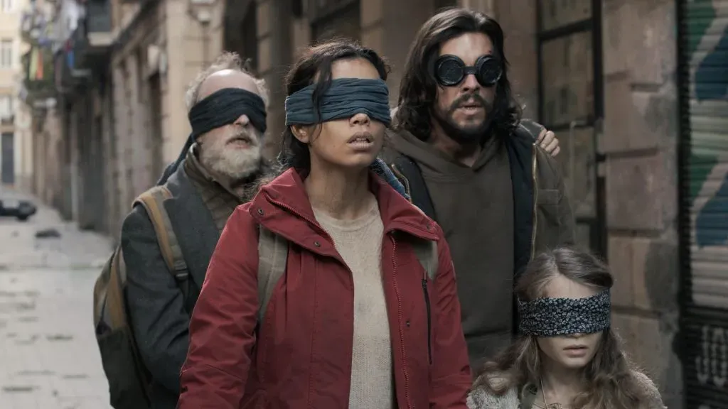 Gonzalo de Castro, Mario Casas, Georgina Campbell, Naila Schuberth