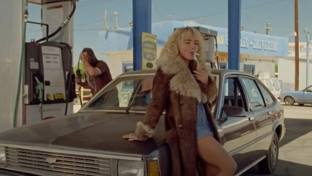 Sabrina Carpenter in Manchild – YouTube