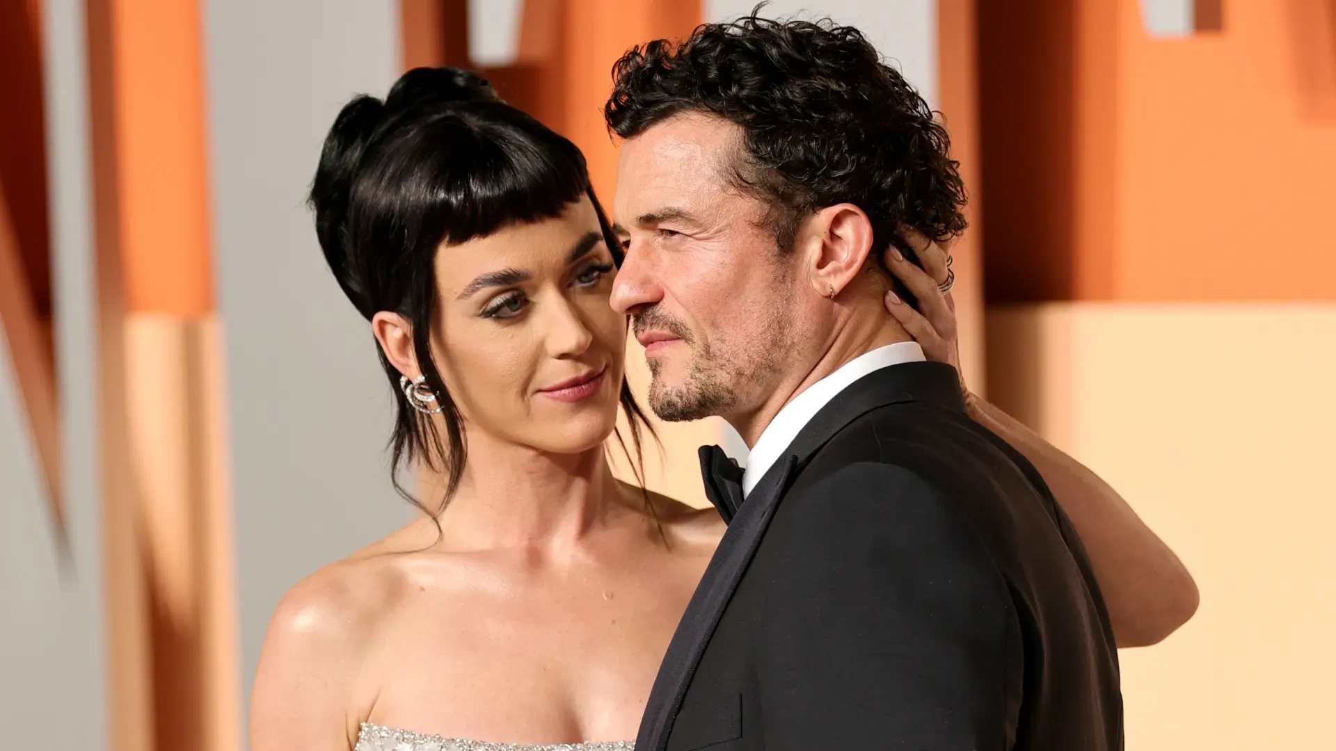Katy Perry and Orlando Bloom attend the 2025 Vanity Fair Oscar Party. (Source: Neilson Barnard/Getty Images for Vanity Fair)