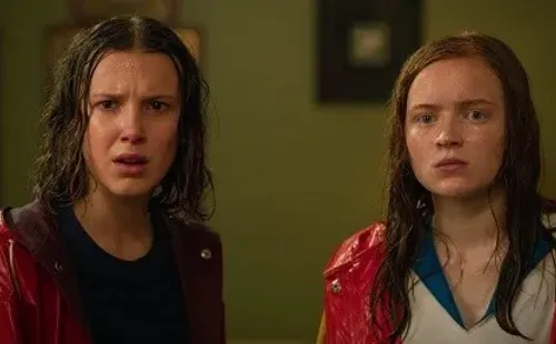 Sadie Sink y Millie Bobby Brown en Stranger Things