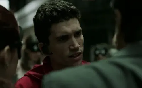 Jaime Lorente en La Casa de Papel
