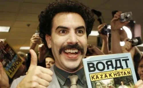 Sacha Boran Cohen interpretando a ‘Borat’ en la primera película.
