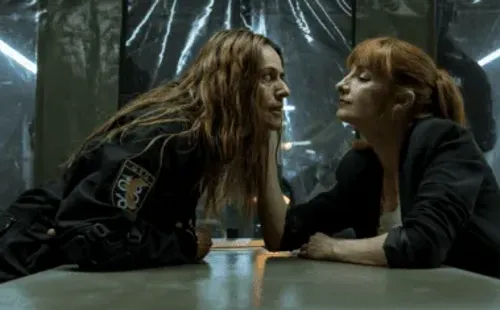 Itziar Ituño y Najwa Nimri