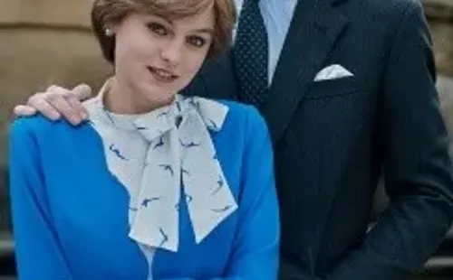Emma Corrin Josh O'connor