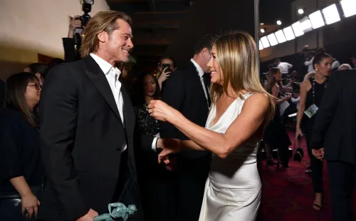 Jennifer Aniston y Brad Pitt se habrían extrañado como amigos. Foto: (Getty)