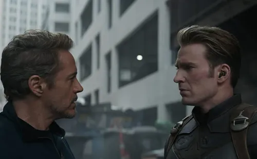 Robert Downey Jr y Chris Evans en sus papeles de Avengers: endgame. Foto: (IMDB)