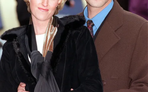 Amy Seccombe y George Jackos en sus papeles de Lady Di y Dody Al Fayed. Foto: (Getty)
