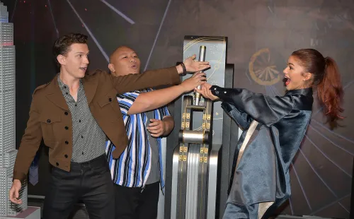 Tom Holland ve a sus compañeros de equipo como grandes amigos. Foto: (Getty)