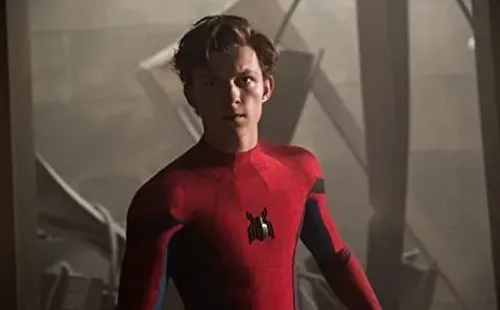 Su trabajo como Spiderman lanzó a Tom Holland a la fama internacional. Foto: (IMDB)