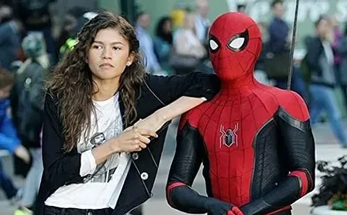 Zendaya y Tom Holland en el set. Foto: (IMDB)