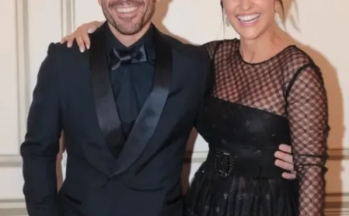 Miguel Ángel Silvestre y Paula Echevarría son grandes amigos. Foto: (Netflix)