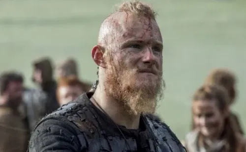 Alexander Ludwig es Bjorn. Foto: (IMDB)