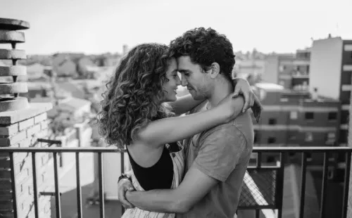 Jaime Lorente y María Pedraza. Foto: (@jaimelorentelo)