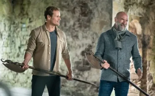 Sam Heughan y Graham McTavish son los protagonistas de Men in Kilts. Foto: (Starz Play)
