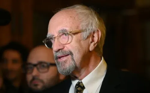 Jonathan Pryce. Foto: (Getty)