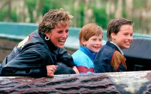 Lady Di y sus hijos. Foto: (ShutterStock)