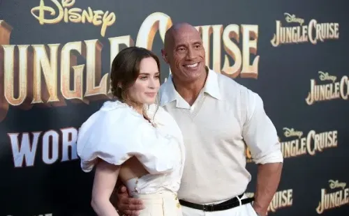 dwayne johnson the rock emily blunt jungle cruise disney avant premiere