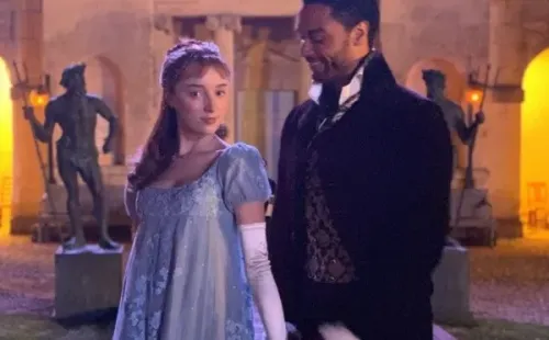 La química entre Phoebe Dynevor y Regé-Jean Page fue inigualable. Foto: (Netflix)