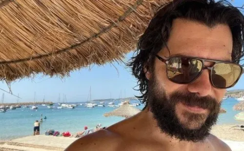 Foto: Instagram @alvaromorte
