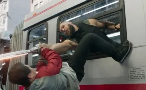 mcu marvel shang chi simu liu.jpg