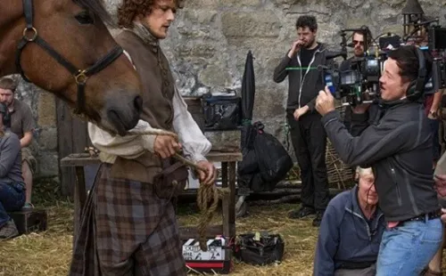 Sam Heughan en la segunda temporada de Outlander. Foto: (Starz)