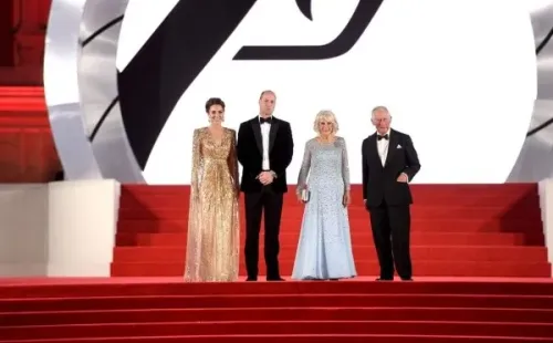 Los duques de Cambridge junto a Carlos y Camila. Foto: (@007)