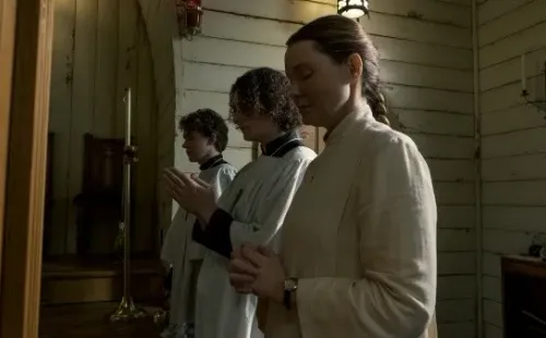 samantha sloyan