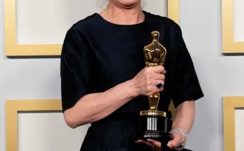 Yuh-Jung Youn minari.jpg