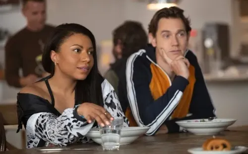 Shalita Grant es Sherry. Foto: (Netflix)