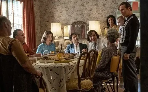 los santos de la mafia hbo max.jpg
