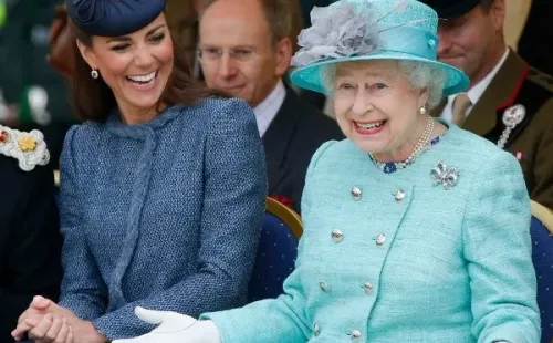 Isabel II ya está lista para defenderse. Foto: (Getty)