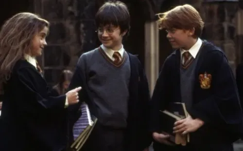 Emma Watson, Daniel Radcliffe y Rupert Grint en Harry Potter. Foto: (Warner Bros)