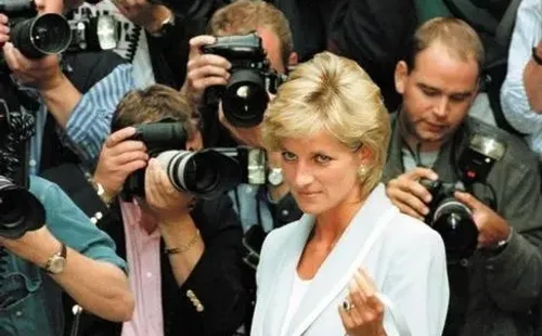Diana siempre fue acosada por los medios. Foto: (Getty)