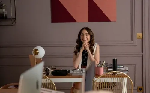 Lily Collins como Emily. Foto: (Netflix)
