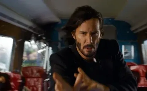 matrix keanu reeves neo resurrecciones