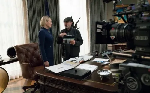 robin wright alik sakharov