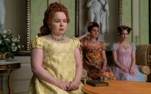 Nicola Coughlan en Bridgerton. Foto: (Netflix)