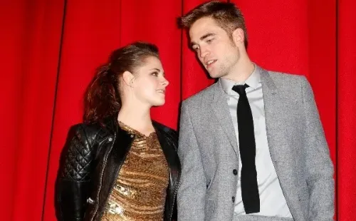 Kristen Stewart y Robert Pattinson fueron una de las parejas más perseguidas por la prensa.