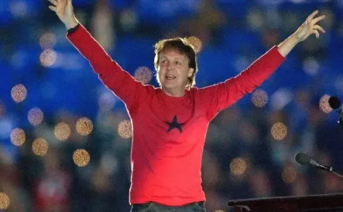 Paul Mccartney en el SuperBowlXXXIX