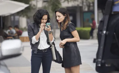 Bárbara Mori llega a Netflix con‘Treintona, Soltera y Fantástica’.