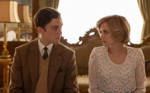 Jack Farthing interpreta al Príncipe Carlos (Foto: Diamond Films)