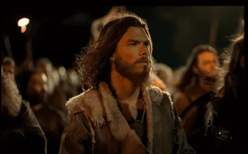 Sam Corlett como Leif Eriksson. Fuente: (Imbd)