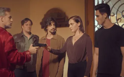 ‘El Club’, serie que protagonizaAlejandro Speitzer.