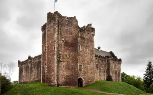 Castillo de Doune. Foto: (@escociaysusmaravillas)