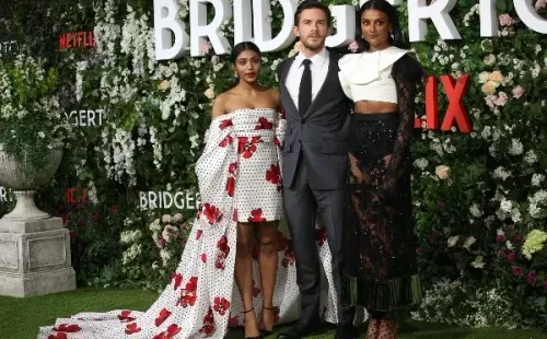 Los protagonistas de Bridgerton en la temporada 2 durante la avant premiere. Foto: (Getty)