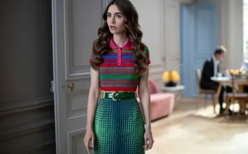 Lily Collins en Emily in Paris. Foto: (Netflix)